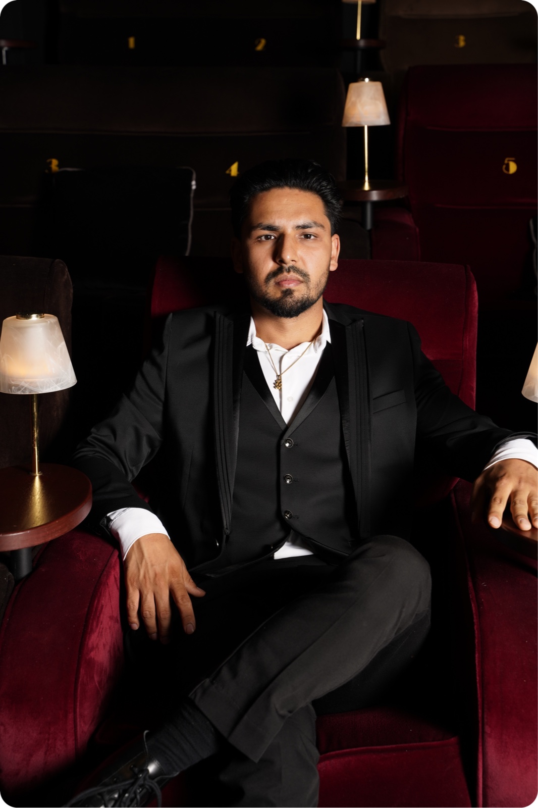 Rabi Adli — financieel expert en ondernemer